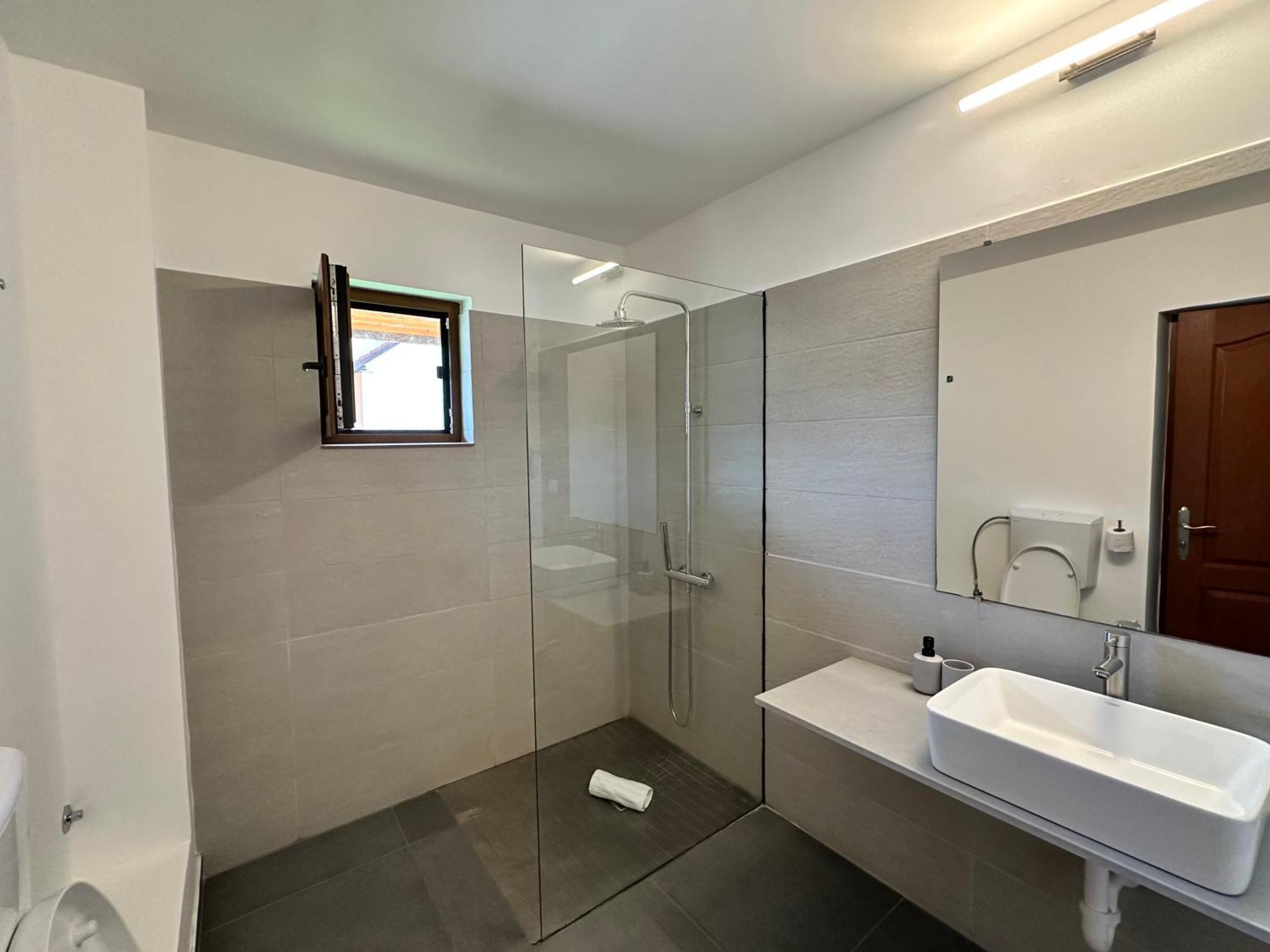 Hotel Casa Nube Orşova Esterno foto
