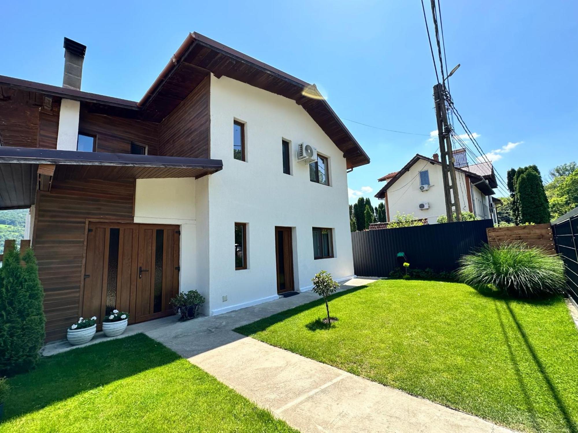 Hotel Casa Nube Orşova Esterno foto